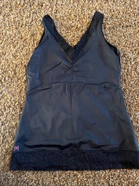 Ruby Ribbon Black Lace-Trim Shaping Tank